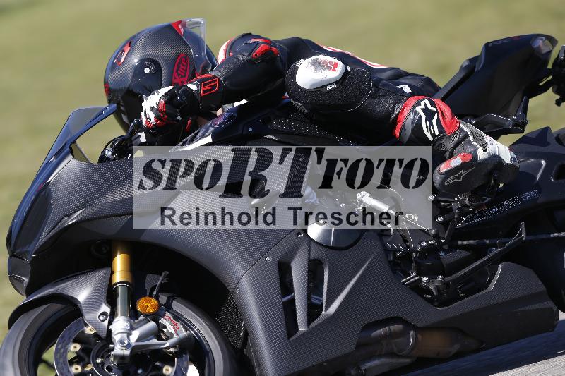 Archiv-2025/48 25.08.2025 Cornu Master School ADR/blau-bleu/102